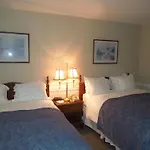 Eastern Slope Inn Resort