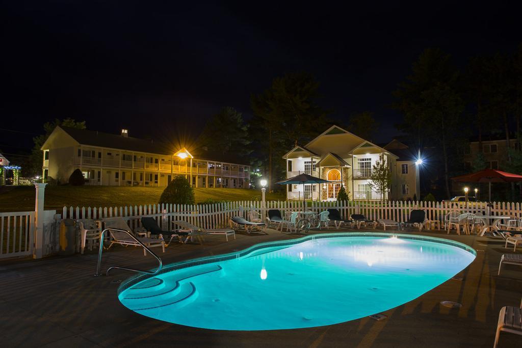 Golden Gables Motel 3*