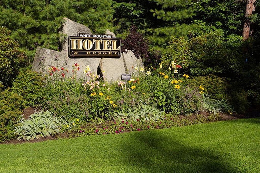 White Mountain And Hotel