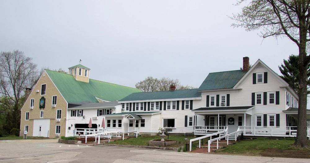 Merrill Farm 3*