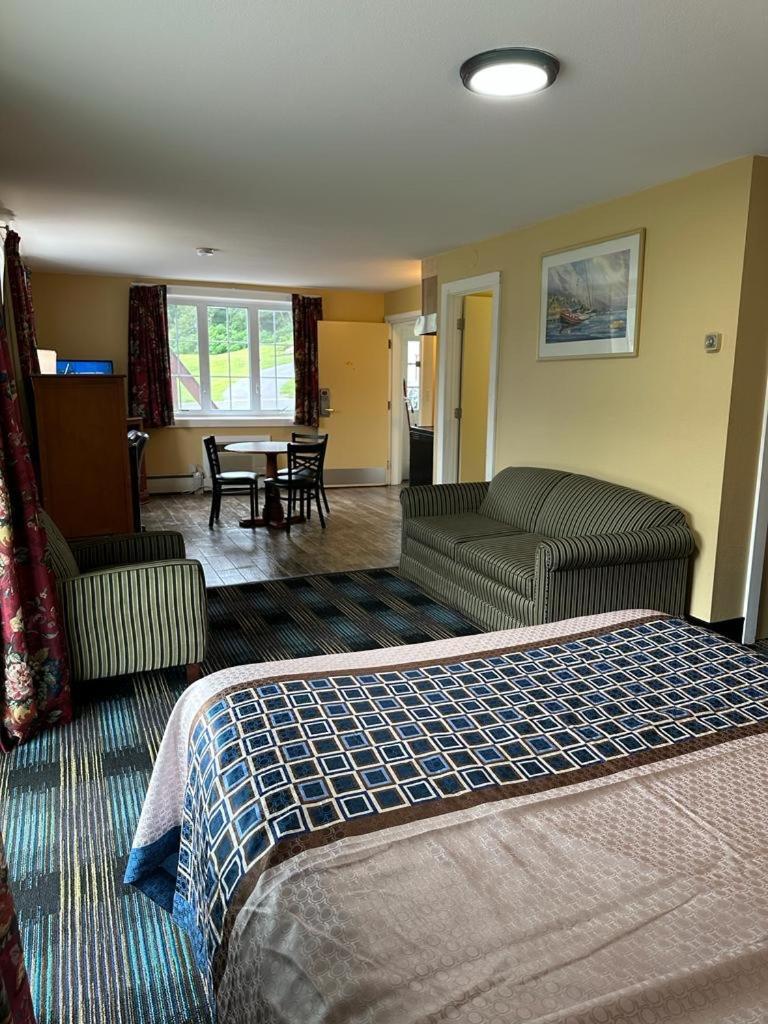 Inn Swiss Village