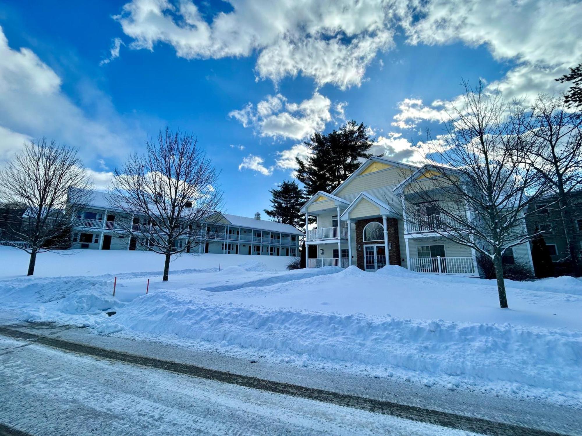 Golden Gables Motel