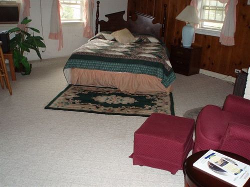 1768 Country North Conway