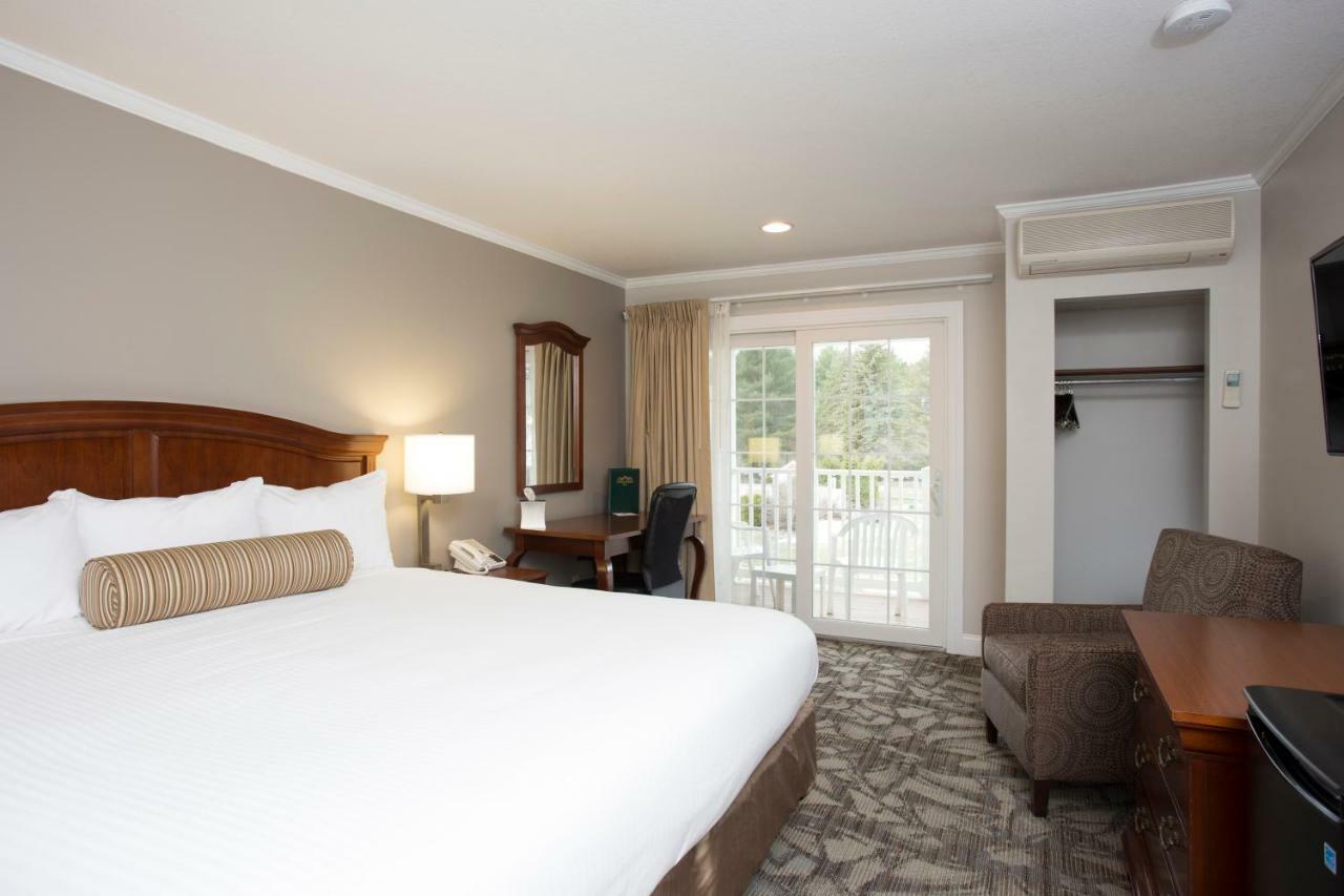 Motel Golden Gables 3*